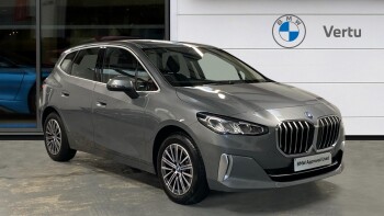 BMW 2 Series 225e xDrive Luxury 5dr DCT Hatchback